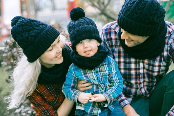 Comment tricoter un chapeau. Chapeau pour femmes, hommes, enfants. Modèles de tricot