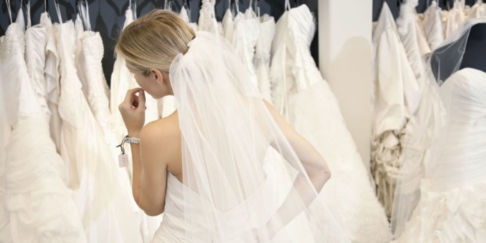 Se voir dans un rêve dans une robe de mariée, une mariée est l'interprétation d'un rêve. Qu'est-ce que cela signifie pour une fille mariée et non mariée