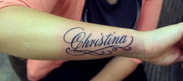 Inscriptions de tatouage pour les filles - avec sens, en latin avec traduction, beaux styles, croquis, photos
