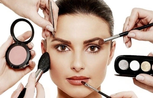 Pinceaux de maquillage: quoi pour quoi, kits professionnels, revue des meilleures marques: Zoeva, Feberlik, Mac, Rive Gauche