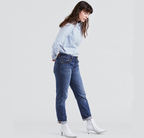 Jeans à la mode pour femmes 2020. Photos, tendances, actualités